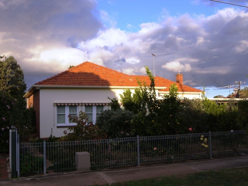 16 Sheridan St, Woodville North SA 5012