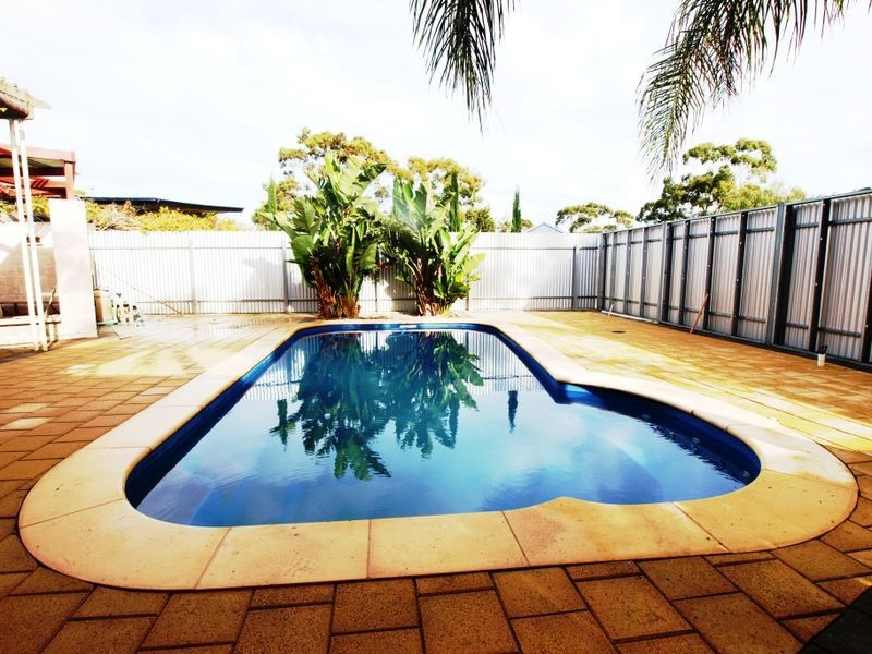 3 Raphael Ave, Dernancourt SA 5075