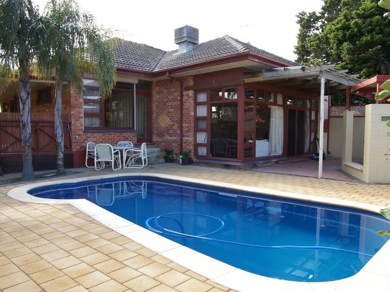 3 Raphael Ave, Dernancourt SA 5075