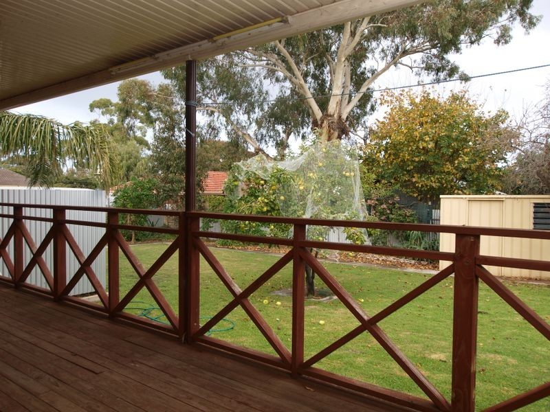 3 Raphael Ave, Dernancourt SA 5075