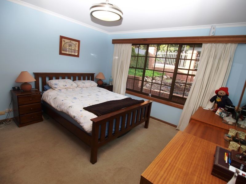 68 Hamilton Rd, Fairview Park SA 5126