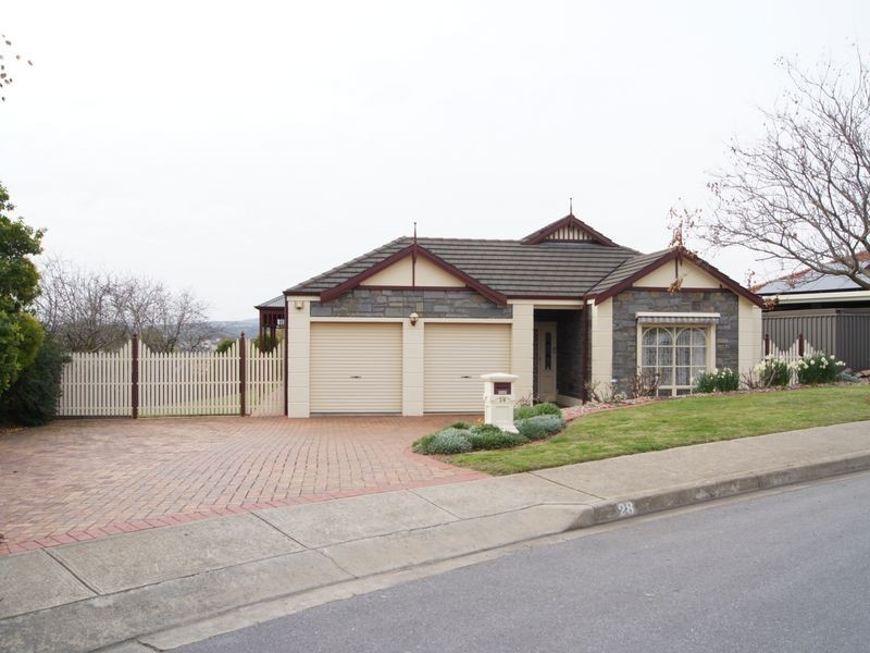 28 Strickland St, Golden Grove SA 5125