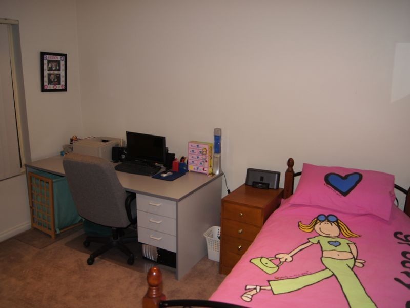 28 Strickland St, Golden Grove SA 5125