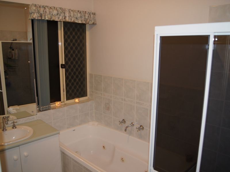 28 Strickland St, Golden Grove SA 5125