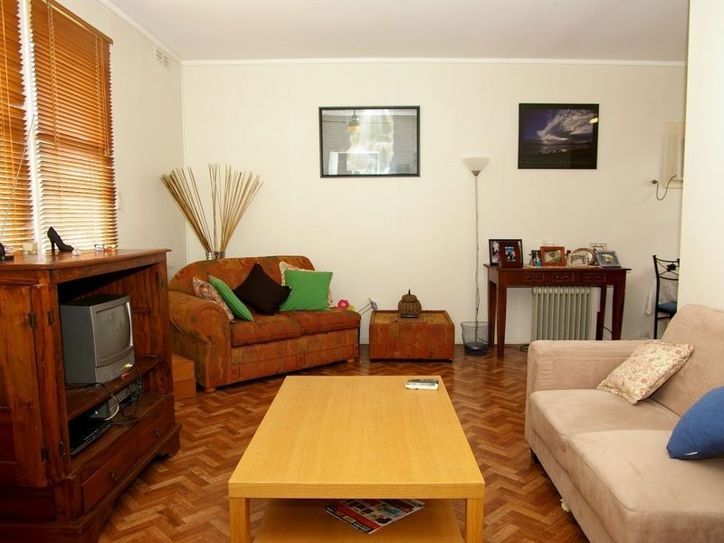 6 Tribal St, Hillcrest SA 5086