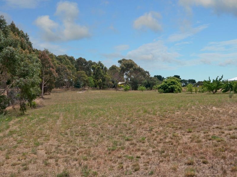 21 Adams Road, Williamstown SA 5351