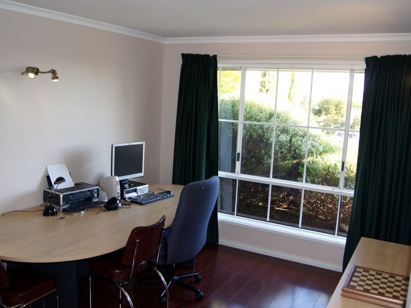 172 Target Hill Road, Salisbury Heights SA 5109