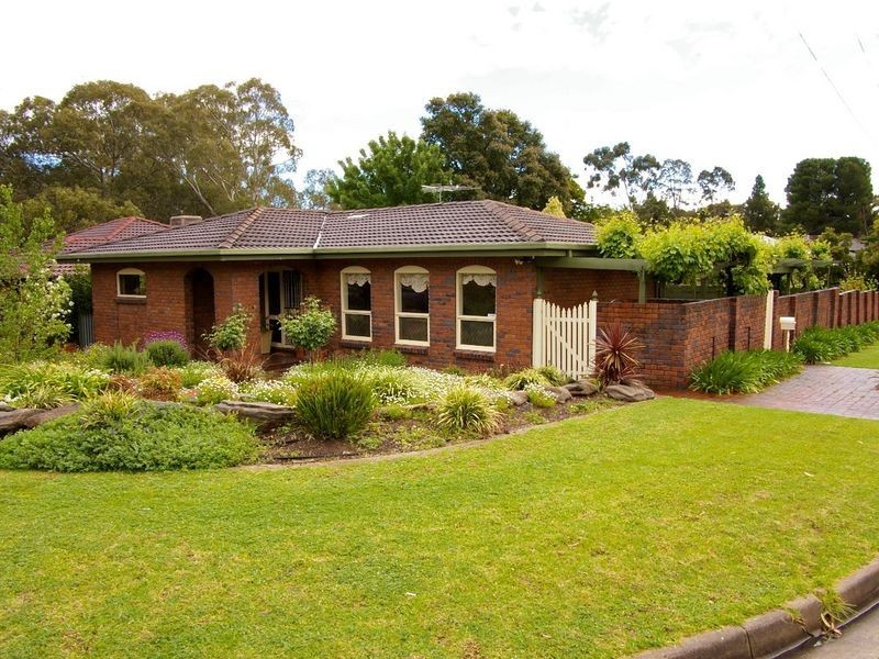 10 Macdonnell Street, Highbury SA 5089