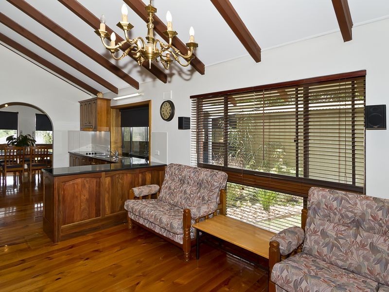 15 Cuthbert Avenue, Gulfview Heights SA 5096