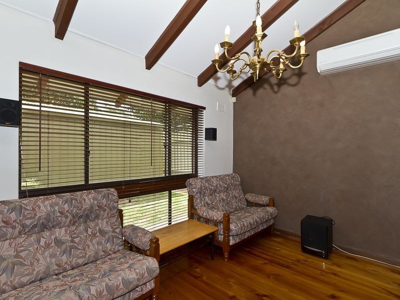 15 Cuthbert Avenue, Gulfview Heights SA 5096