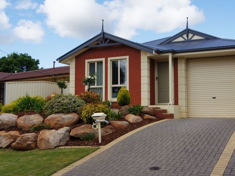 17A Bayvue Crescent, Ridgehaven SA 5097