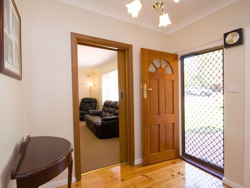 5 Lugarno Street, Redwood Park SA 5097
