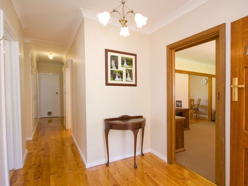 5 Lugarno Street, Redwood Park SA 5097