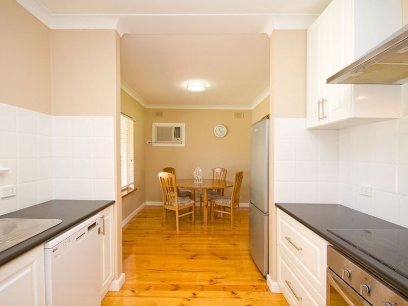 5 Lugarno Street, Redwood Park SA 5097