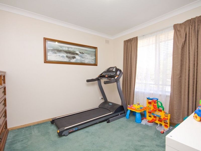 5 Lugarno Street, Redwood Park SA 5097