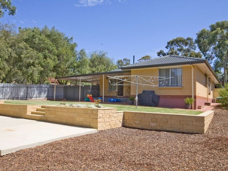 5 Lugarno Street, Redwood Park SA 5097