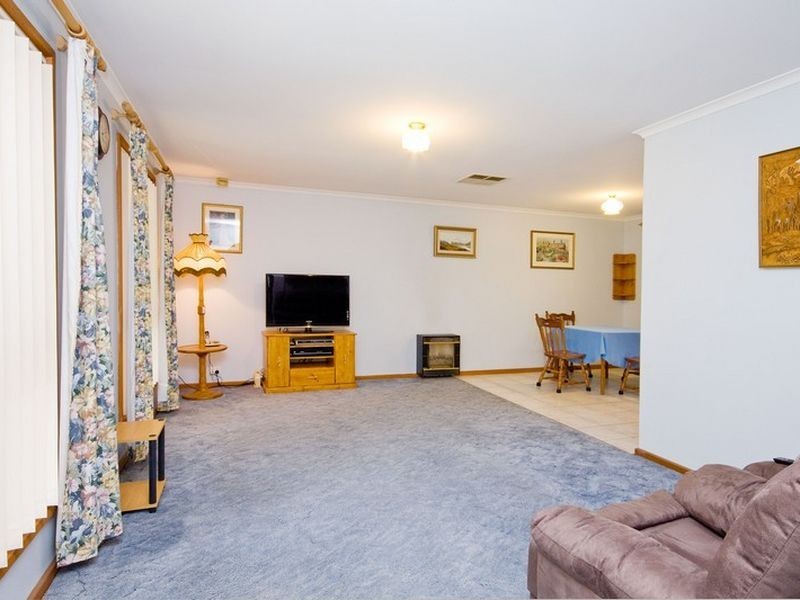 122 Liberator Drive, Paralowie SA 5108