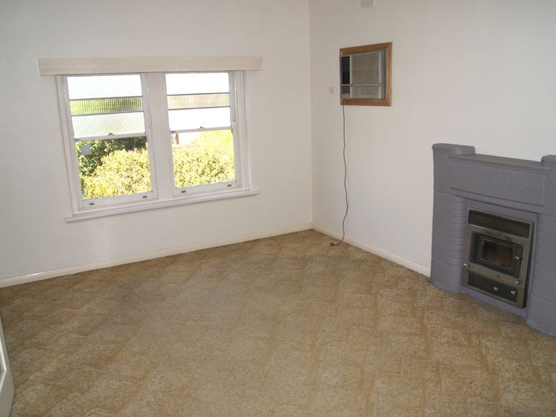 21 Edgecombe Street, Woodville North SA 5012