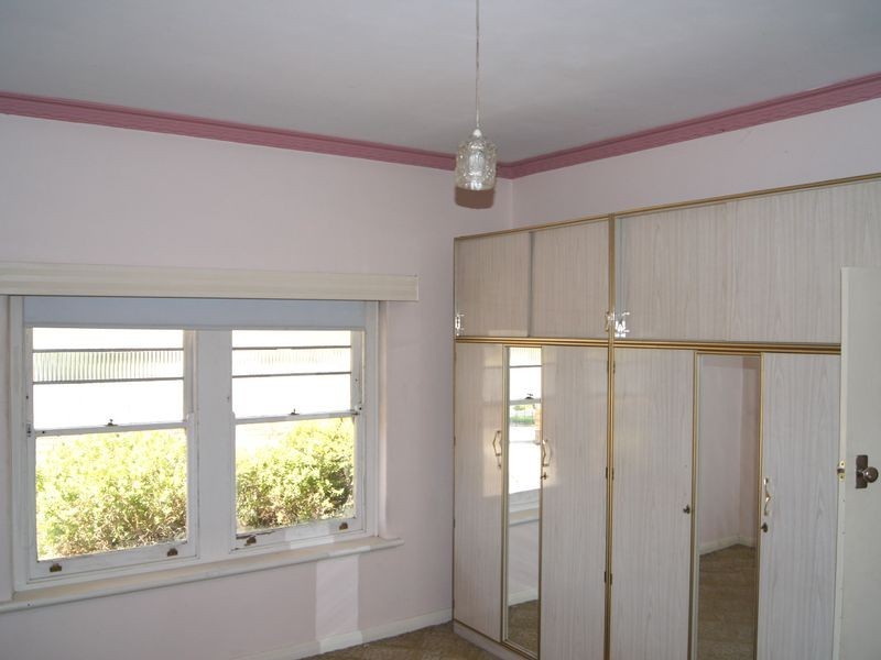 21 Edgecombe Street, Woodville North SA 5012