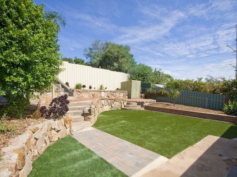 13 Allen Drive, Para Hills SA 5096