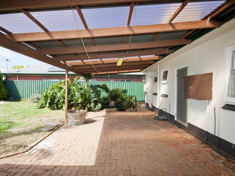 43 Beaven Ave, Broadview SA 5083
