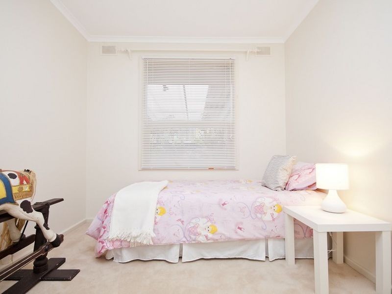 10 Lugarno Street, Redwood Park SA 5097