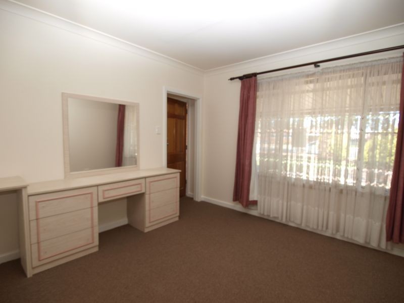 819 Grand Junction Road, Valley View SA 5093