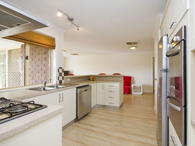 31 Valour Court, Golden Grove SA 5125