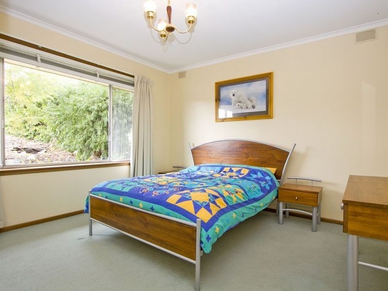 6 Jade Street, Hope Valley SA 5090