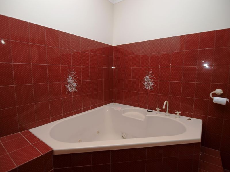 28 Coleman Avenue, Redwood Park SA 5097