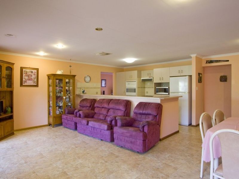 33 Park Lake Boulevard, Blakeview SA 5114