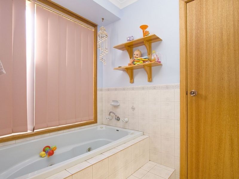 33 Park Lake Boulevard, Blakeview SA 5114