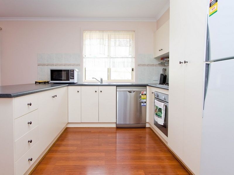 35 Doradus Ave, Hope Valley SA 5090