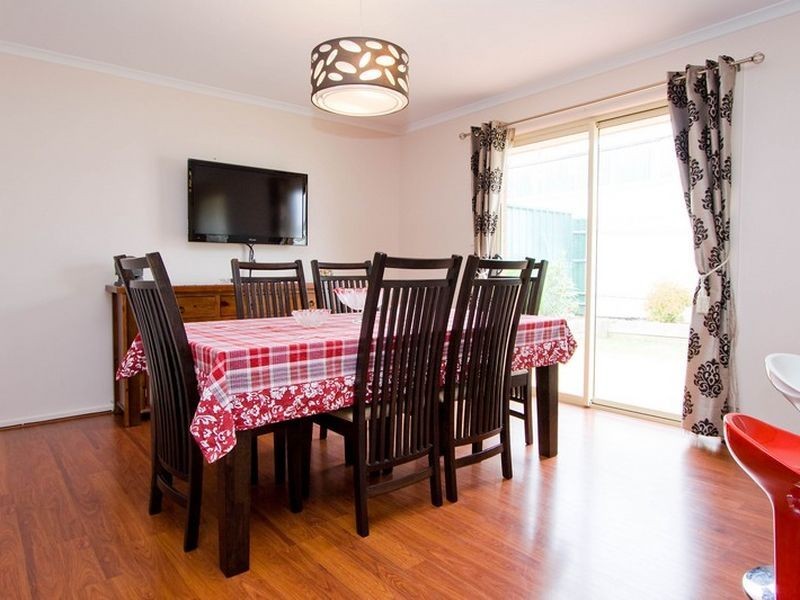 35 Doradus Ave, Hope Valley SA 5090