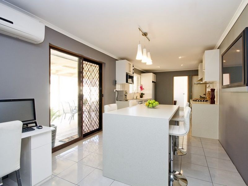 8 Lennox Drive, Paralowie SA 5108