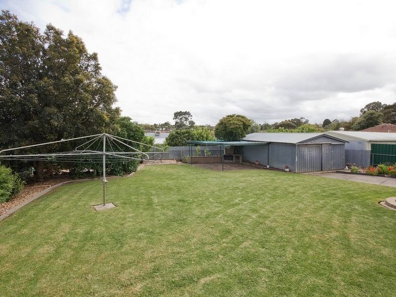 4 Naturi Court, Ridgehaven SA 5097