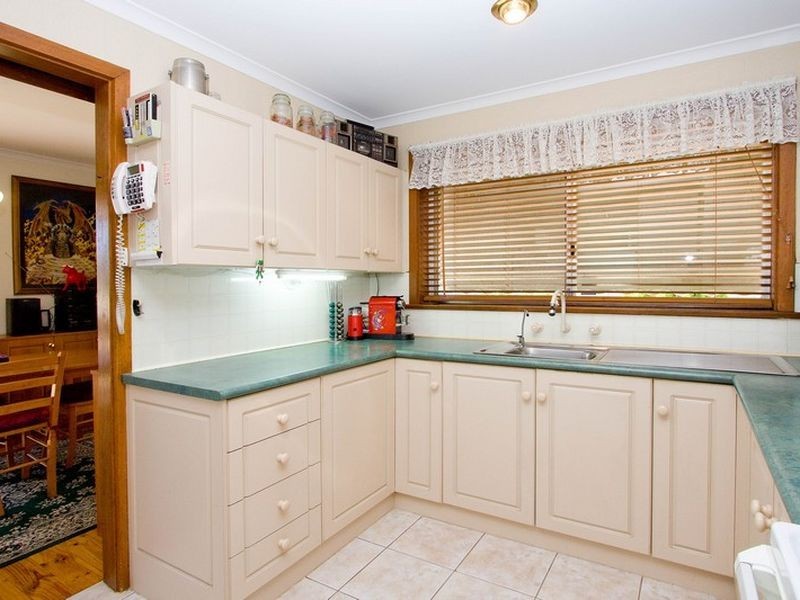 7 Namatjira Avenue, Hope Valley SA 5090