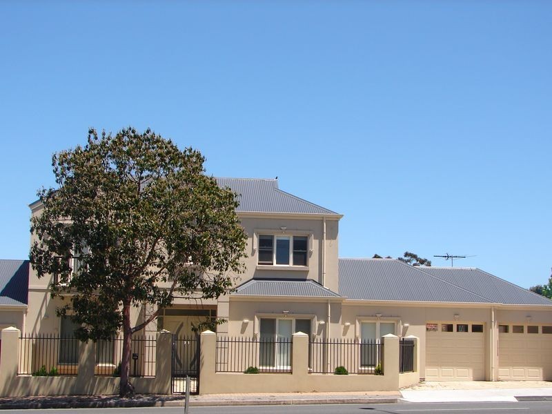 19 Ascot Ave, Vale Park SA 5081