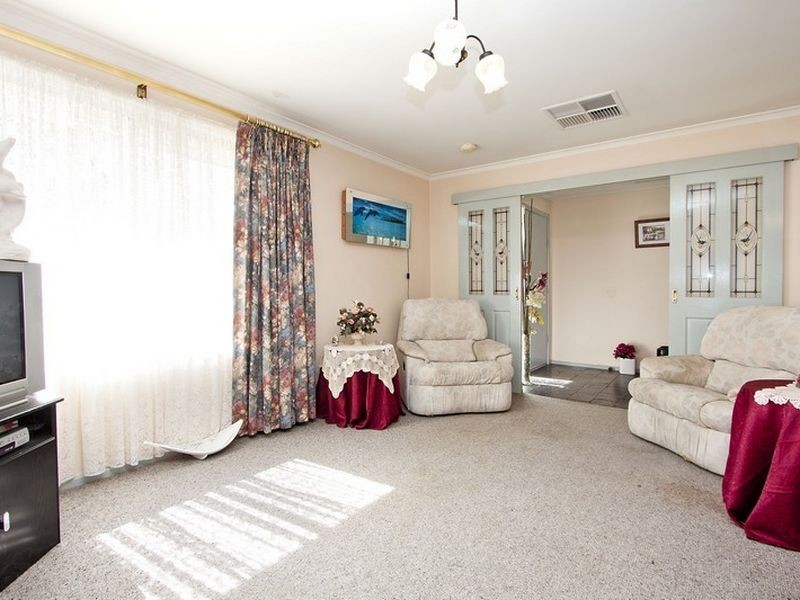 10 Asaph Court, Salisbury Heights SA 5109