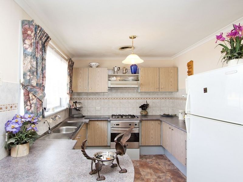 10 Asaph Court, Salisbury Heights SA 5109