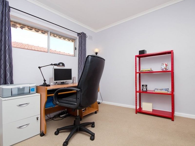 4 Pope Crescent, Hope Valley SA 5090