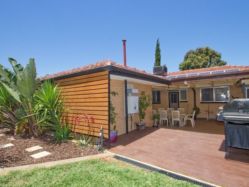 4 Pope Crescent, Hope Valley SA 5090