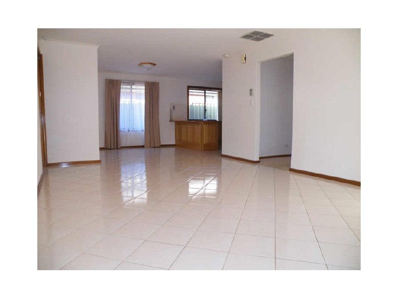 36 Brisbane Drive, Salisbury Heights SA 5109