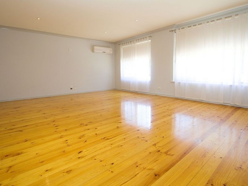 15 Pope Cres, Hope Valley SA 5090