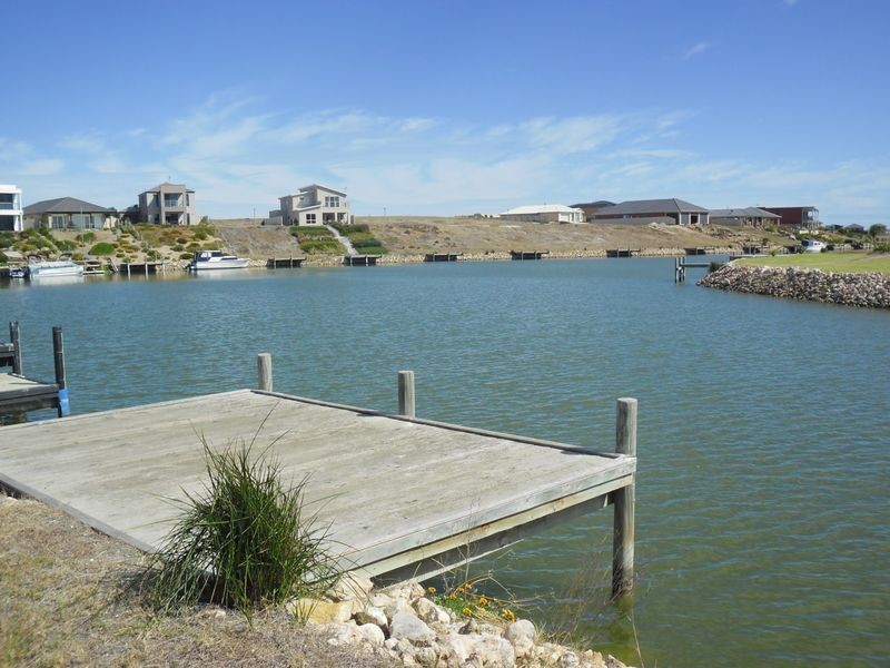 231 Excelsior Parade, Hindmarsh Island SA 5214