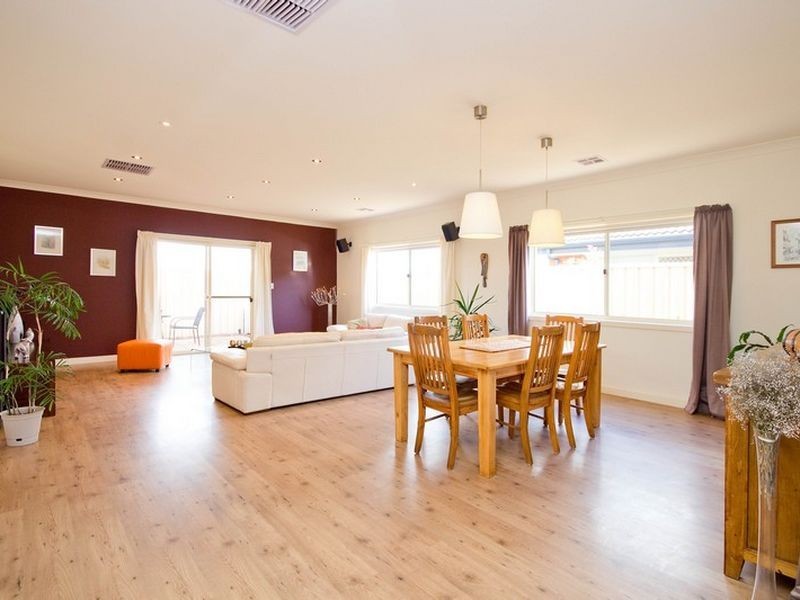 33 Lafitte Way, Andrews Farm SA 5114