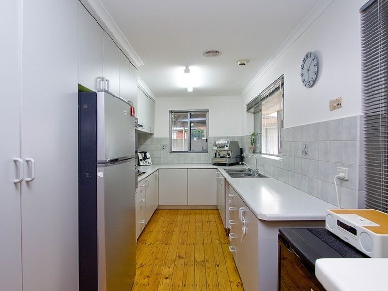 8 Barton Court, St Agnes SA 5097