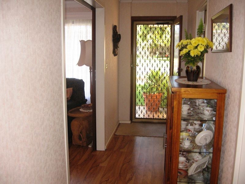 19 Pope Cres, Hope Valley SA 5090