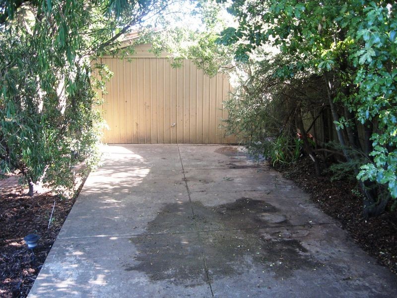 19 Pope Cres, Hope Valley SA 5090