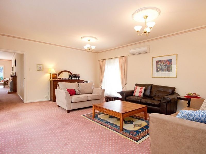 7 Angove Park Drive, Tea Tree Gully SA 5091